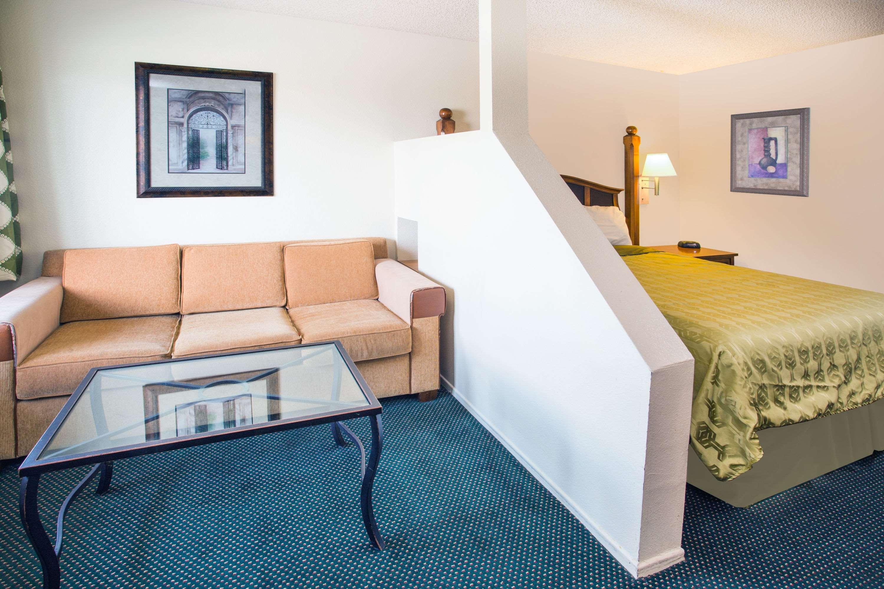Travelodge By Wyndham Indio Exteriör bild
